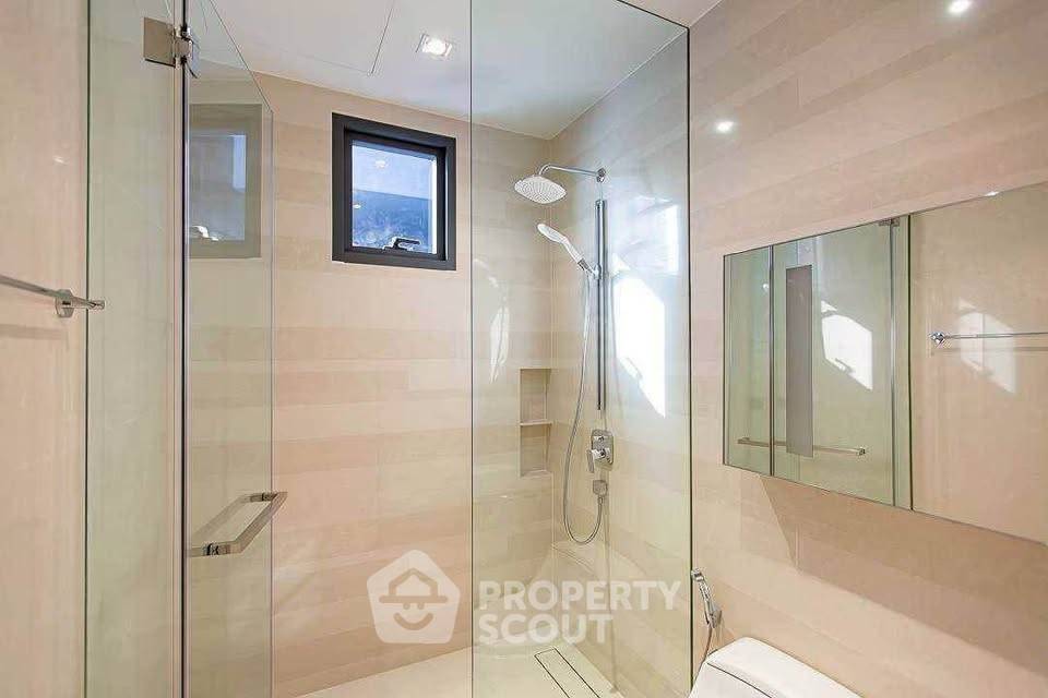 รูป คอนโด 2 ห้องนอน ให้เช่า วิทตอริโอ สุขุมวิท 39 ใกล้ BTS พร้อมพงษ์ 100 ม. (ID 2771856) - รูปที่ 16/18