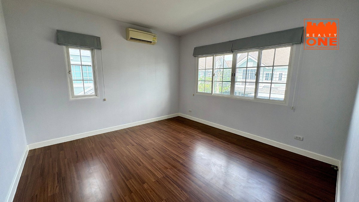 รูป ขายบ้านเดี่ยว บุราสิริ ปัญญาอินทรา สภาพสวย รีโนเวทแล้ว 61.5 ตารางวา  - รูปที่ 19/20