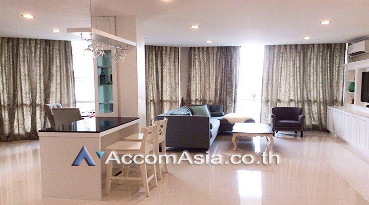 picture 🔼🔽 AccomA 📩  7 BR Townhouse in Phra Khanong Nuea (AA21165) - 1/8