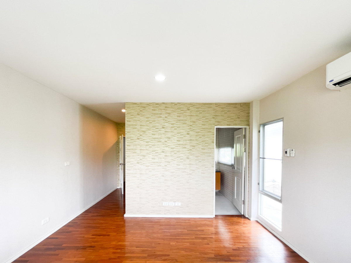 picture Noble Geo Watcharapol Main Road Position - 7/21