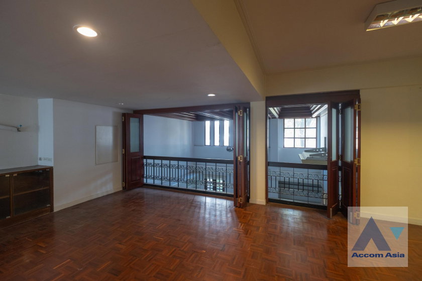 รูป 🔼🔽 AccomA 📩 Large family home with greenery and natural ventilation in Silom (AA39989) - รูปที่ 16/20