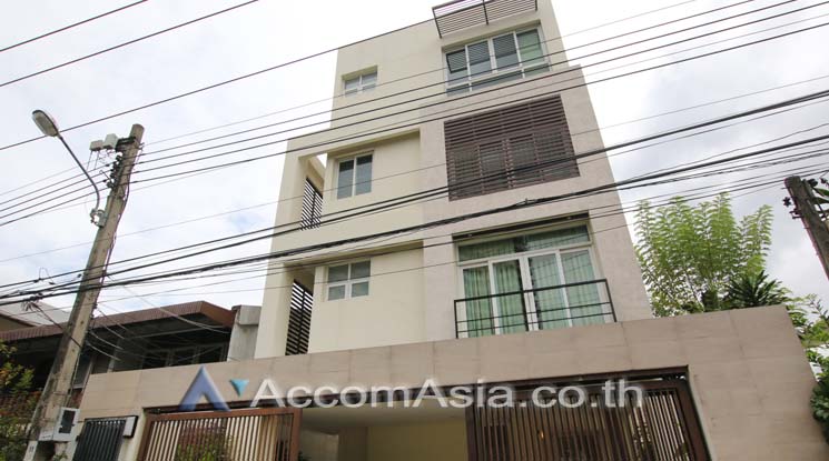 picture 🔼🔽 AccomA 📩 Home Office 4 BR House in Klong Tan (1710860) - 1/14