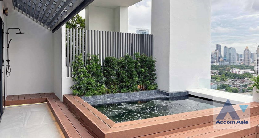รูป 🔼🔽 AccomA 📩 Crystal Garden Luxury duplex with spacious balcony and stunning city views - รูปที่ 2/17