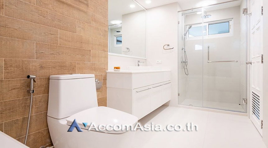 picture 🔼🔽 AccomA 📩 Pet friendly 3 BR Condominium @Fifty Fifth Tower (AA27700) - 8/19