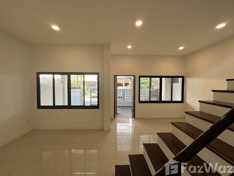 4 Bedroom Townhouse for sale at Ekbadi Village  1717878