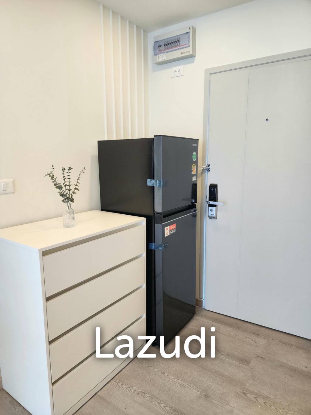 Renovated 2 Bedroom 45 SQ.M At Zcape 3 Condominium - image 6