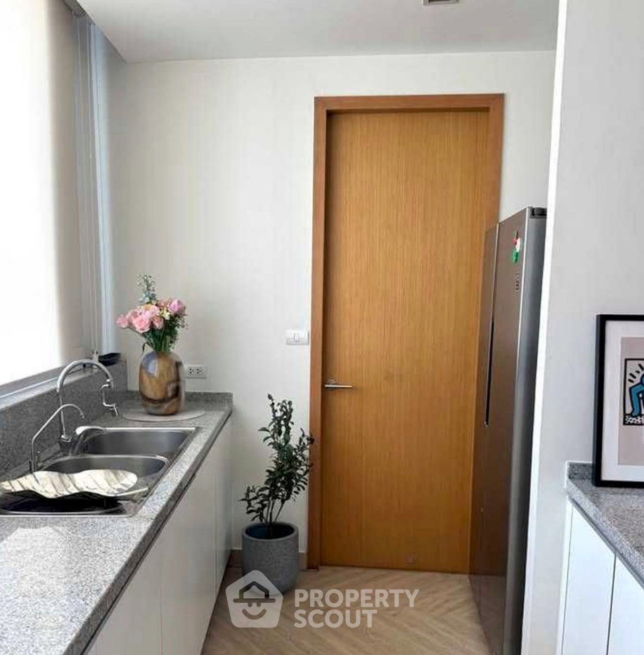 รูป คอนโด 3-ห้องนอน ที่ มิลเลนเนียม เรสซิเด้นส์ แอท สุขุมวิท คอนโดมิเนียม ใกล้ BTS อโศก (ID 2771251) - รูปที่ 4/7