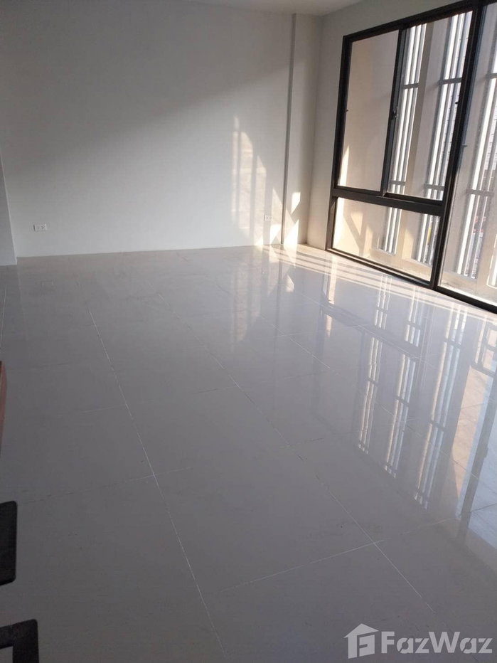 รูป ทาวน์เฮ้าส์ให้เช่า 3 ห้องนอน ในโครงการ เวร่า บิสเน็ท ร่มเกล้า-สุวรรณภูมิ 1938051 - รูปที่ 6/16