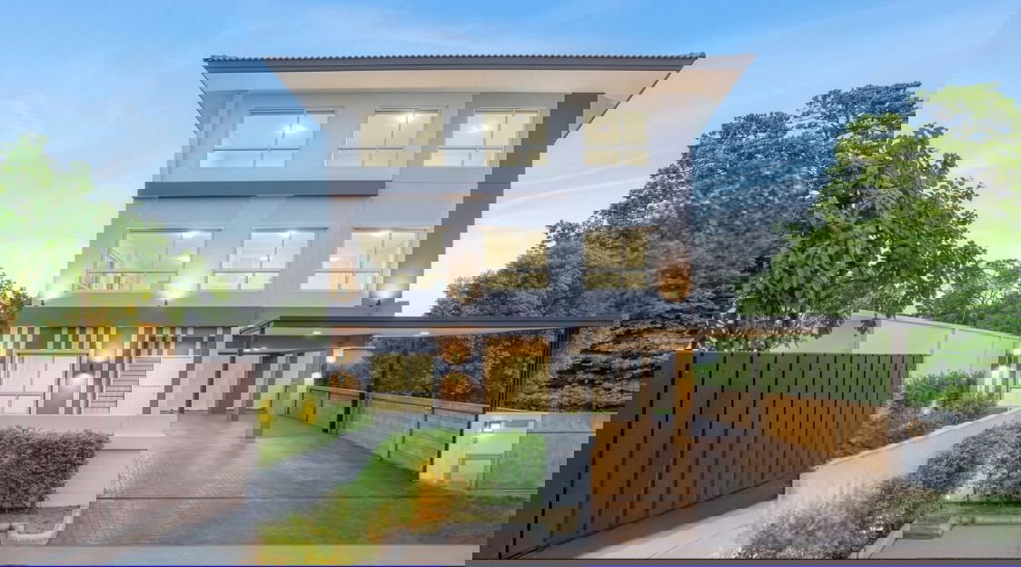 รูป บ้านเดี่ยวหลังใหญ่ 3 ชั้น รีโนเวทใหม่ โครงการ คาซ่าพรีเมี่ยม ราชพฤกษ์-พระราม5 - รูปที่ 1/10