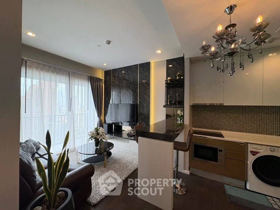 picture 2-BR Condo at The Saint Residences near MRT Phahon Yothin (ID 2773609) - 6/13
