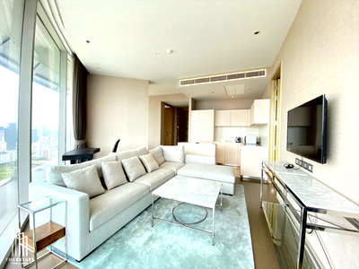 คอนโดให้เช่า : For rent Magnolias Ratchadamri Boulevard วิวราชกรีฑาสโมสร 