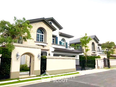 Houses for rent Samut Prakarn : 4-BR House at Nantawan Bangna Km.7 in Bang Kaeo (ID 2773946)