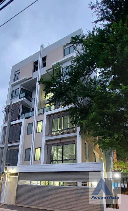 picture 🔼🔽 AccomA 📩 Home Office 0 BR House in  Bang Kapi (AA40155) - 1/2
