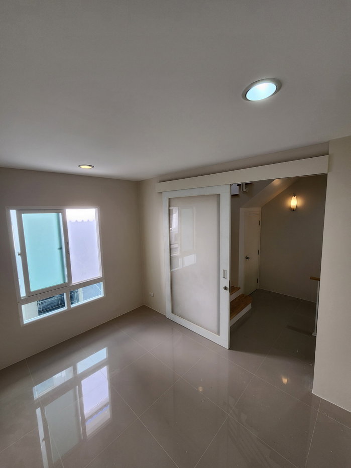 รูป [ให้เช่า] ทาวน์โฮม 3 ชั้น📍บ้านกลางเมือง S‑Sense พระราม9‑ลาดพร้าว | ใกล้ รร.นานาชาติสิงคโปร์ (SISB) Central Eastville 🚇BTS ลาดพร้าว 71 - รูปที่ 11/19