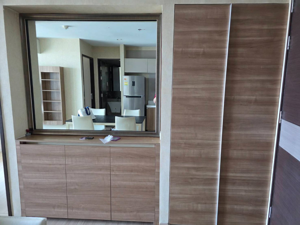 รูป 📢 [ให้เช่า] ✨ HIGH FLOOR & RARE VIEW! ✨ ริทึ่ม สาทร, 2 ห้องนอน ชั้นสูง 43 วิวสวยสะดุดตา  - รูปที่ 14/20