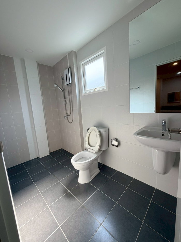 รูป ขายบ้านเดี่ยว 2 ชั้น 3 จอด มีห้องนอนชั้นล่าง โครงการ The City สุขสวัสดิ์ 64 - รูปที่ 30/32