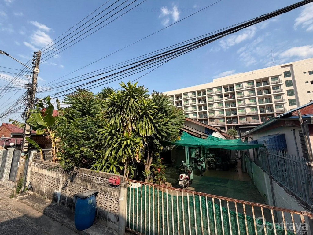 รูป บ้านฝั่งทะเล | โซนทัพพระยา ใกล้ Walking Street ✨ ทำเลหายาก ใกล้เมือง ใกล้แหล่งท่องเที่ยว เหมาะซื้อรีโนเวทขายต่อ - รูปที่ 3/6