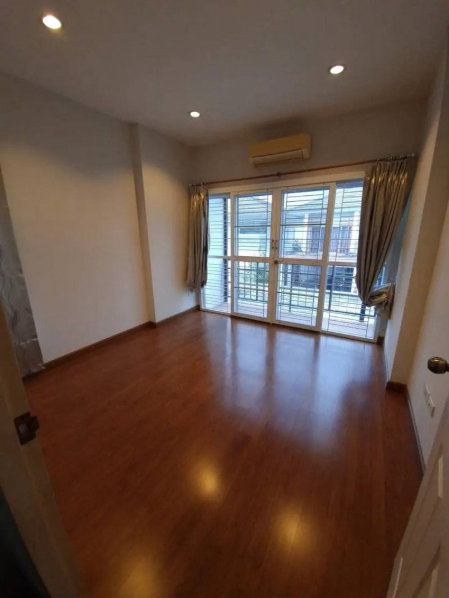 รูป ขายบ้านเดี่ยว คริสตัลพลัส ศรีราชา บ้านสวย น่าอยู่ - รูปที่ 8/20