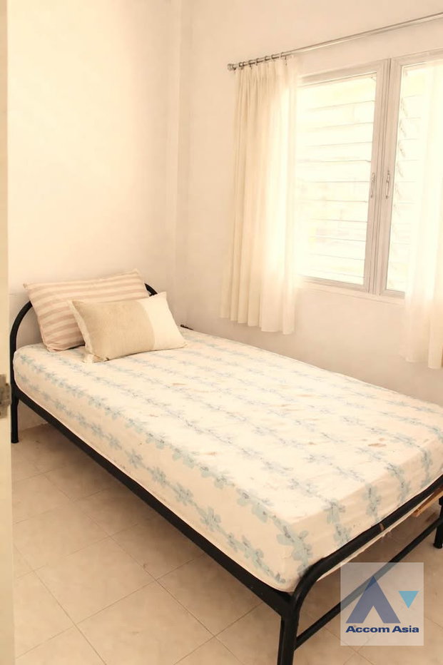 รูป 🔼🔽 AccomA 📩  4 BR House @Panya Pattanakarn Village (AA45743) - รูปที่ 10/17