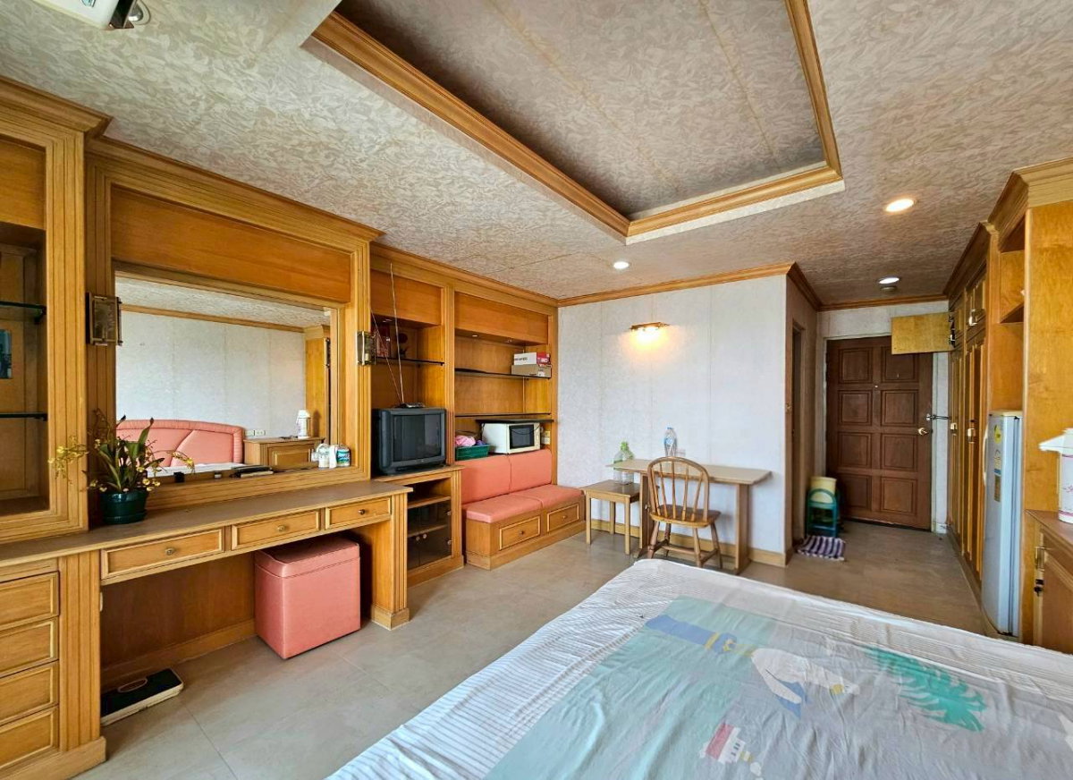 picture Condo for Sale at Ratchada Pavilion, Corner Unit, Near MRT Lat Phrao - 2/17