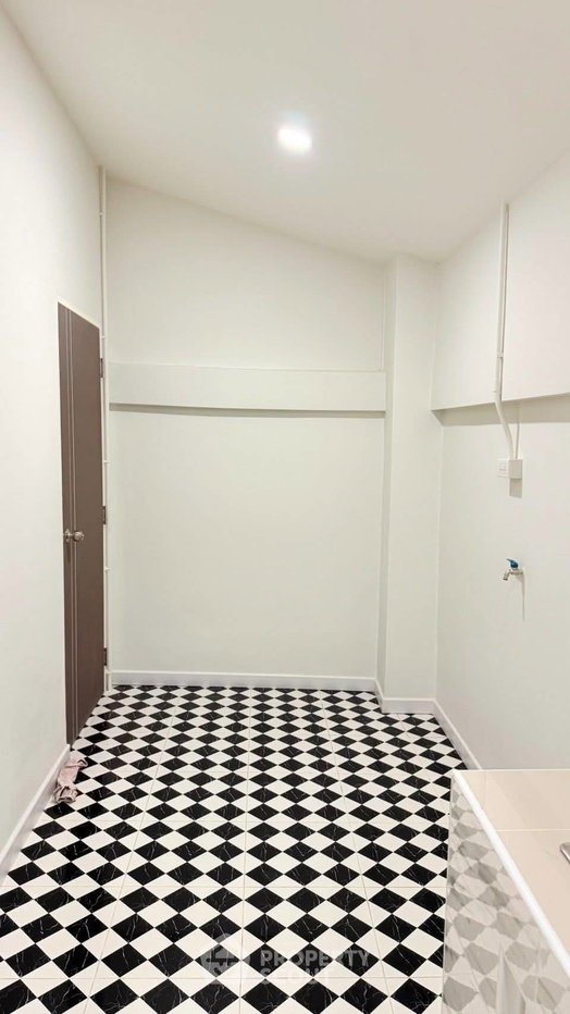 รูป บ้าน 3-ห้องนอน ที่ หมู่บ้านเพิ่มศิริ ใกล้ พัทยาตะวันออก (ID 2773409) - รูปที่ 7/20