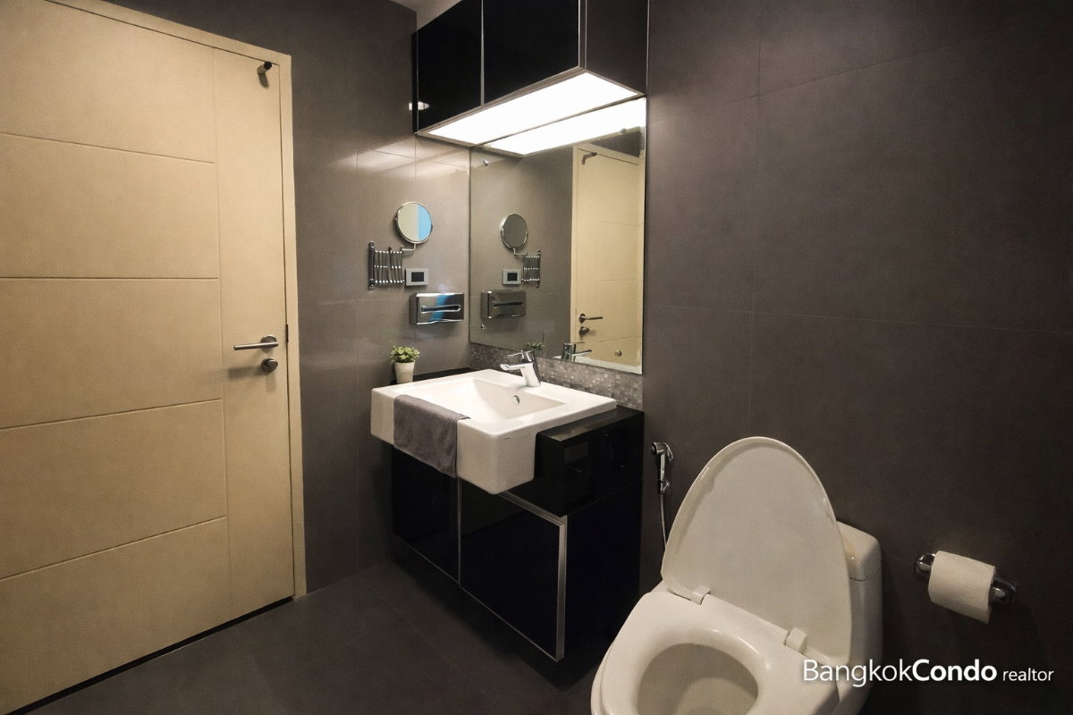 รูป 🍀🍀🍀 Prime condo location 🚆ให้เช่า📌 เดอะ เครสท์ สุขุมวิท 34 ✨BTS ทองหล่อ (Line:@rent2022)✨พร้อมเข้าอยู่🌼A02063 - รูปที่ 8/14