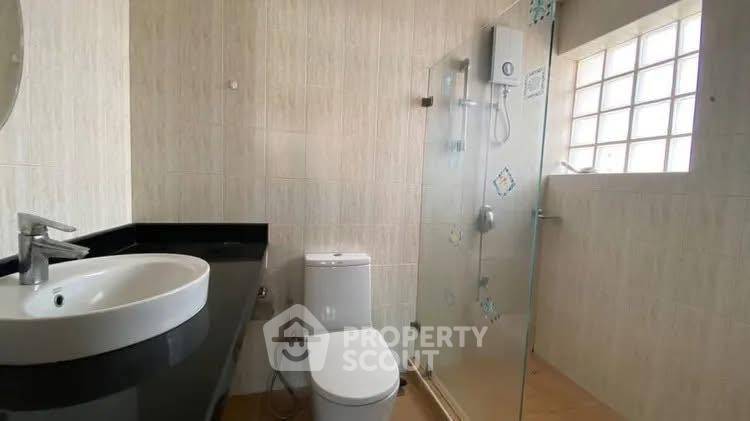 รูป คอนโด 4-ห้องนอน ที่ เคหะ คอนโด ใกล้ พัทยาใต้ (ID 2547622) - รูปที่ 8/12