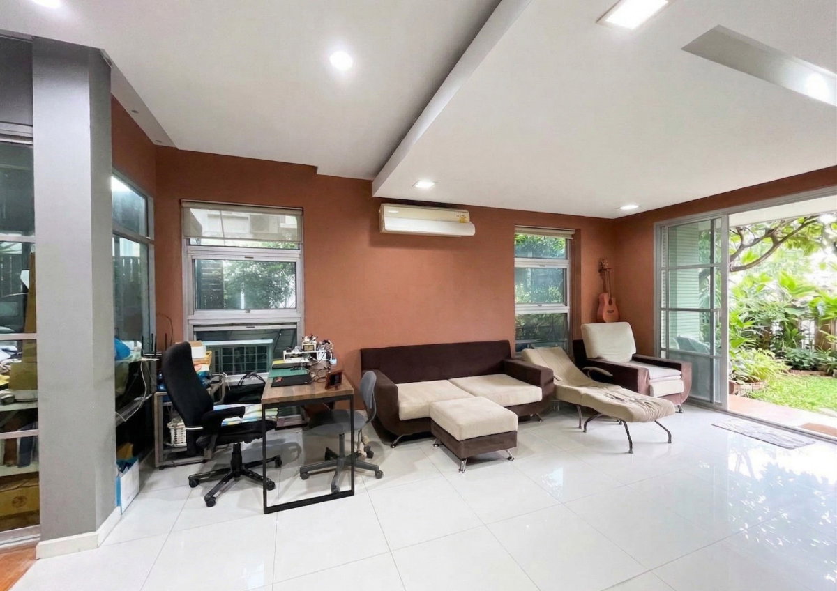 รูป ขายด่วน🏡 บ้านเดี่ยว 2 ชั้น "แกรนด์ คาแนล ประชาชื่น" เพียง 9.8 ล้าน - รูปที่ 7/15