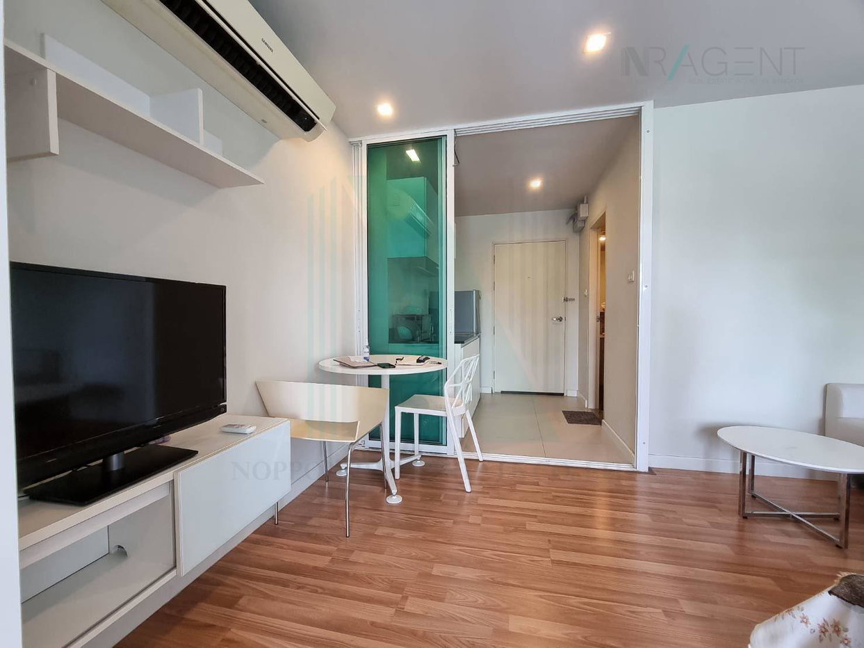 รูป 🎊 ให้เช่าคอนโด วี คอนโด เอกมัย-รามอินทรา อาคาร D ชั้น 2 สตูดิโอ ขนาด 27 ตรม ใกล้ ตลาดนัดเลียบด่วน - รูปที่ 2/8