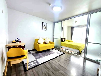 เช่าคอนโด เมญ่า เชียงใหม่ : ดีเวียง สันติธรรม เชียงใหม่ คอนโดให้เช่า วิวสระ 🔸️10,000 บาท/ด 