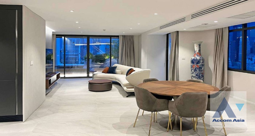 รูป 🔼🔽 AccomA 📩 Crystal Garden Luxury duplex with spacious balcony and stunning city views - รูปที่ 3/17