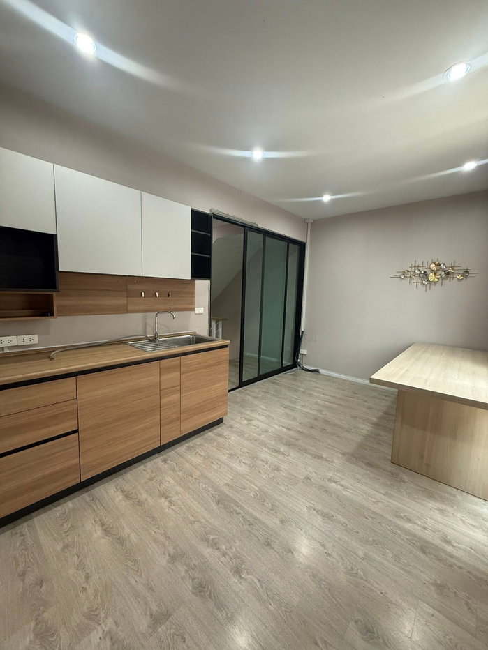 รูป [ให้เช่า] Home Office 3 ชั้น ทำเลธุรกิจ ติดศูนย์ราชการแจ้งวัฒนะ โครงการ Corazon ประชาชื่น - รูปที่ 9/20