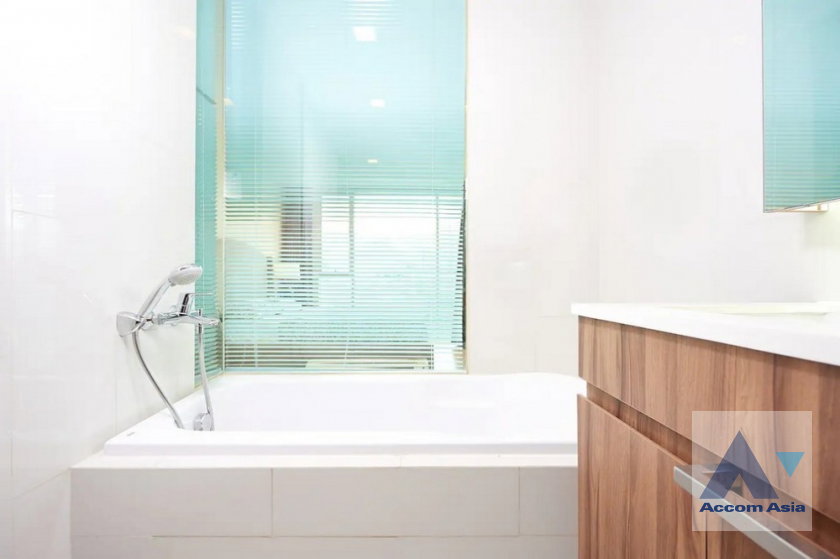 picture 🔼🔽 AccomA 📩 Fully Furnished 2 BR Condominium @Via 31 (AA28410) - 13/13