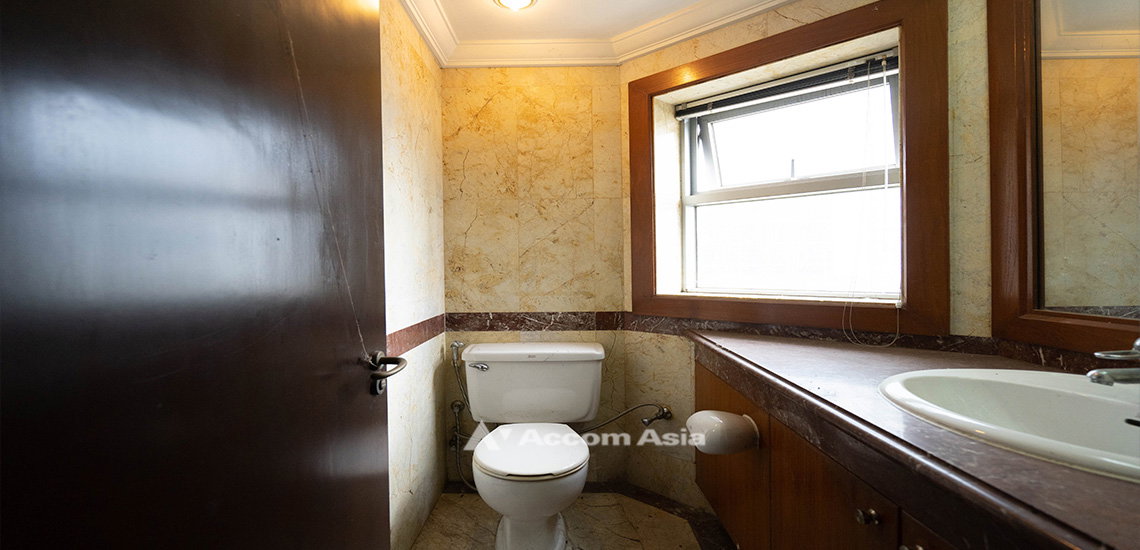 รูป 🔼🔽 AccomA 📩 Spacious room with an open city view balcony ( AA31853 ) - รูปที่ 6/9