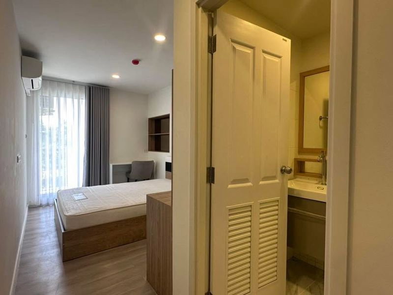 รูป ให้เช่า The Centro Condo Bangsaen (เดอะ เซนโทร คอนโด บางแสน)  ตึก B ชั้น 3 ห้องข้างลิฟต์ - รูปที่ 2/8