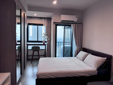 Ideo Ramkhamhaeng - Lam Sali Station ห้องสวย ราคาดี สอบถามเพิ่มเติมได้ที่ Line @condorental