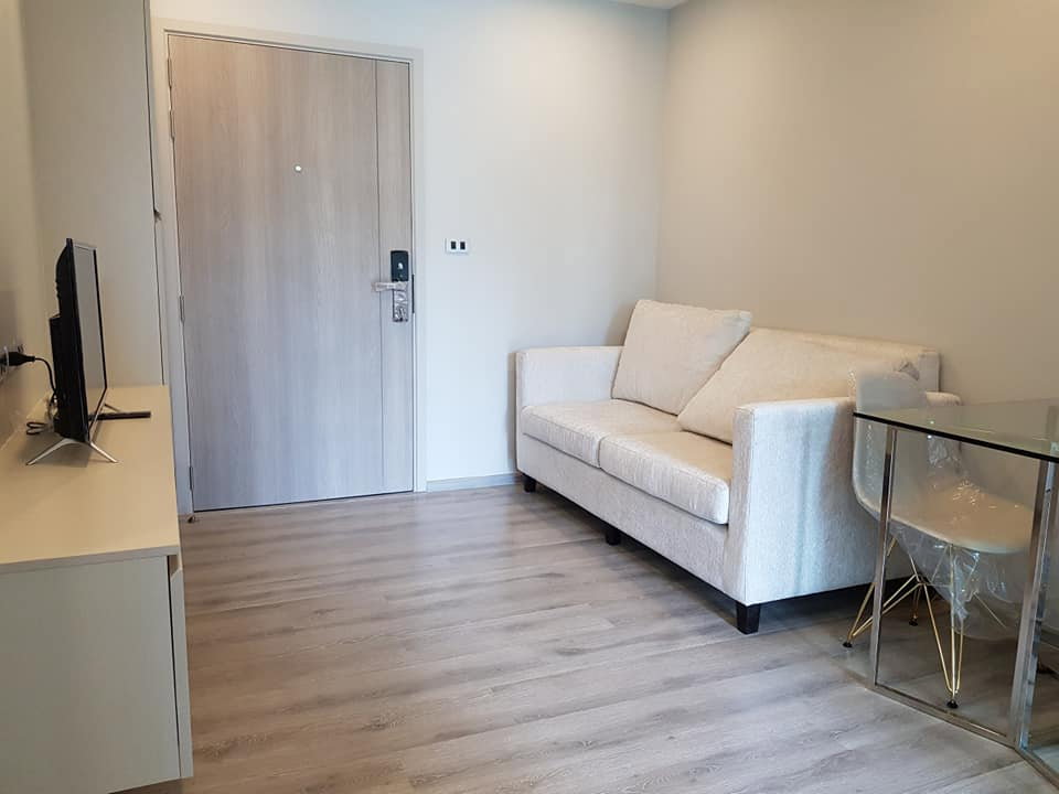 รูป ให้เช่า แอททิจูด แบริ่ง มีเฟอร์นิเจอร์+เครื่องใช้ไฟฟ้าครบ - รูปที่ 3/5