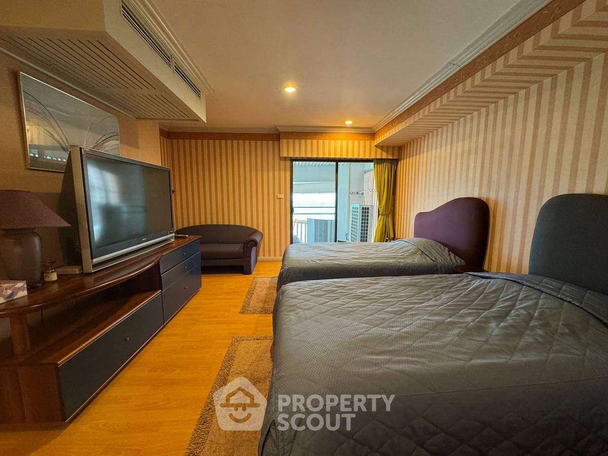 รูป คอนโด 4 ห้องนอน 317 ตร.ม. ดุสิต คอนโดมิเนียม โซน เดอะ เวเนเซีย (ชะอำ) (ID 2151655) - รูปที่ 6/9