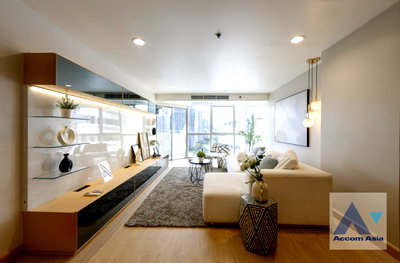 ขายคอนโด : 🔼🔽 AccomA 📩 Newly renovated,Fully Furnished 2 BR Condominium @The Waterford Diamond (AA45393)