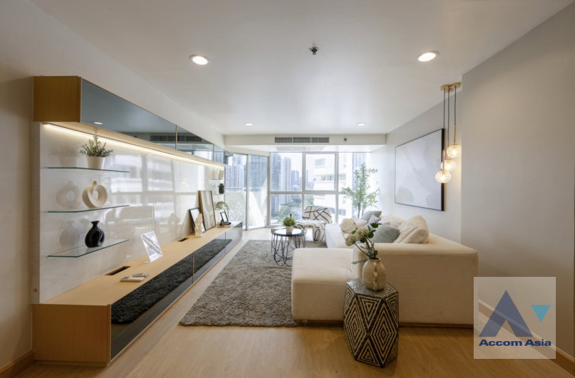 รูป 🔼🔽 AccomA 📩 Newly renovated,Fully Furnished 2 BR Condominium @The Waterford Diamond (AA45393) - รูปที่ 1/20