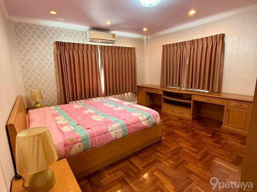 รูป ให้เช่าบ้านเดี่ยว 2 ชั้น | Central Park 3 – พัทยากลาง ✨ ขนาดที่ดิน 72 ตร.วา • 4 ห้องนอน / 3 ห้องน้ำ • เฟอร์นิเจอร์ครบ พร้อมเข้าอยู่ •  - รูปที่ 6/18