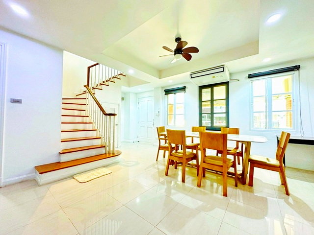 รูป อ่อนนุช ใกล้BTSปุณณวิถี 1.47กม. โลตัส วชิรธรรม7 800ม. ทาวน์โฮมหรู 4 ชั้นฟังก์ชันครบ 3 นอน 4 น้ำ 20 ตร.ว. 240 ตร.ม. ตลาดอุดมสุข 1.6 กม - รูปที่ 8/8