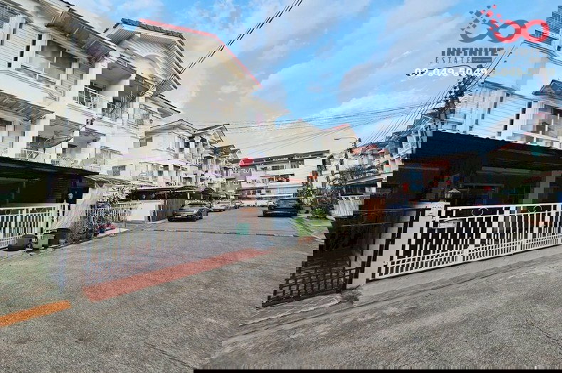 รูป ขายทาวน์โฮม 3ชั้น 20ตร.ว. ม.ปรัชญาโฮมทาวน์ นวมินทร์ 163-นวลจันทร์ 36 - รามอินทรา - รูปที่ 2/13