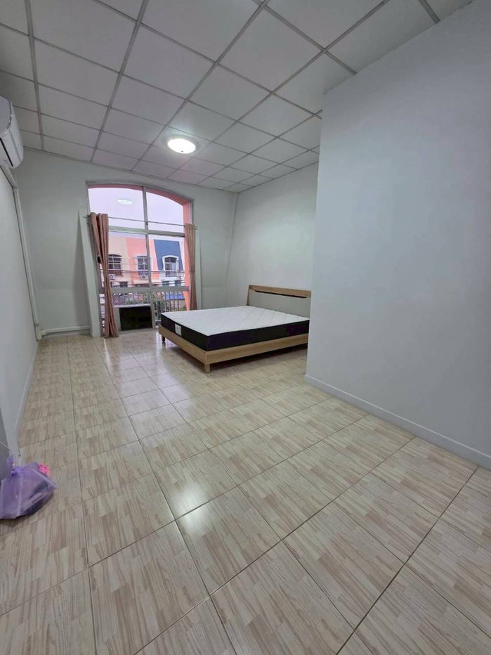 รูป ขายด่วน++ ตึกแถว 4 ชั้น ใกล้ รร.สตรีวิทยา2 ถ.สุคนธสวัสดิ์ สภาพดี ตกแต่งสวย พร้อมใช้งาน - รูปที่ 17/20