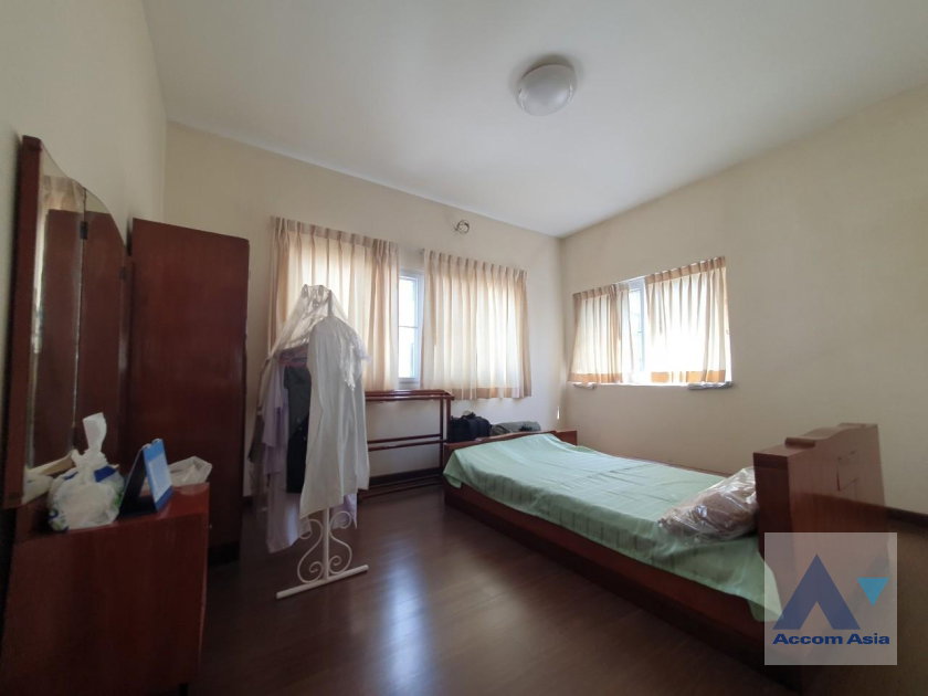 picture 🔼🔽 AccomA 📩 4 BR House in Phra Khanong Nuea (AA35364) - 11/20