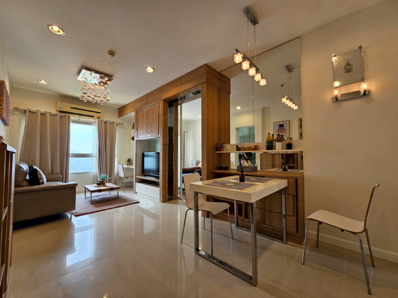 รูป ขาย คอนโด Q House Condo Sathorn (คิวเฮ้าส์ คอนโด สาทร) 47 ตรม 1 นอน 1 น้ำ - รูปที่ 3/12