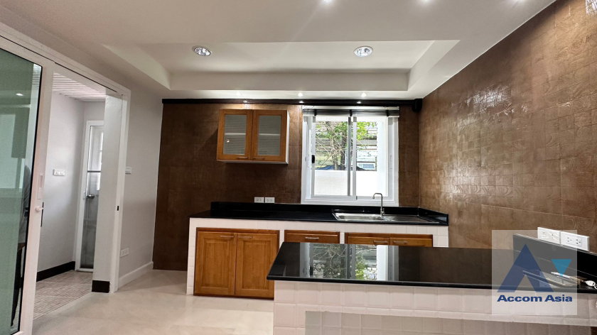 รูป 🔼🔽 AccomA 📩  5 BR House in Phra Khanong Nuea (AA32755) - รูปที่ 7/20