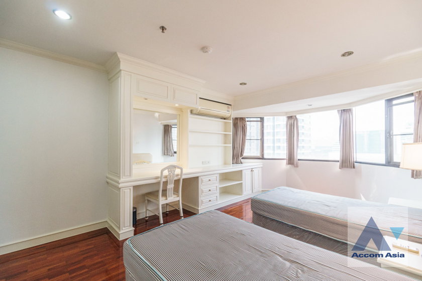 รูป 🔼🔽 AccomA 📩 Elegant high-floor condo with wood finishes at Baan Suan Petch (1520431) - รูปที่ 13/20