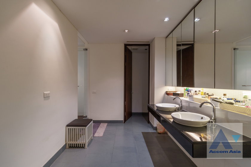 picture 🔼🔽 AccomA 📩 Pet friendly,Huge Terrace 2 BR Condominium @The Lakes (29057) - 18/20