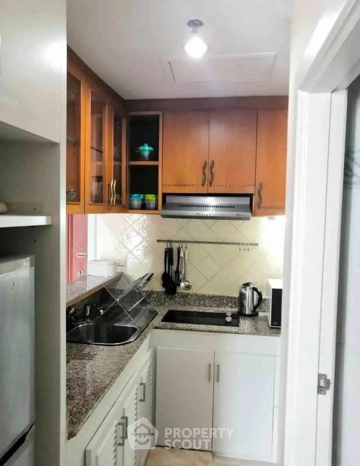 รูป คอนโด 2-ห้องนอน ที่ อโศก เพลส ใกล้ MRT สุขุมวิท (ID 2772935) - รูปที่ 5/9